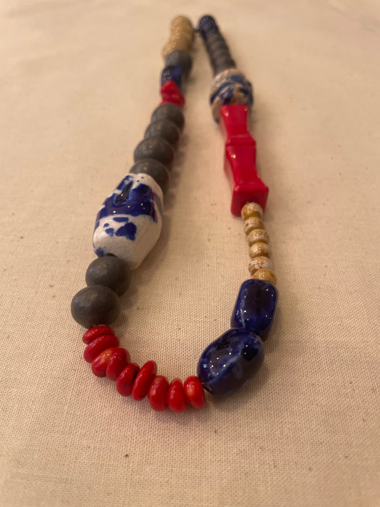 Ceramic and stone necklace