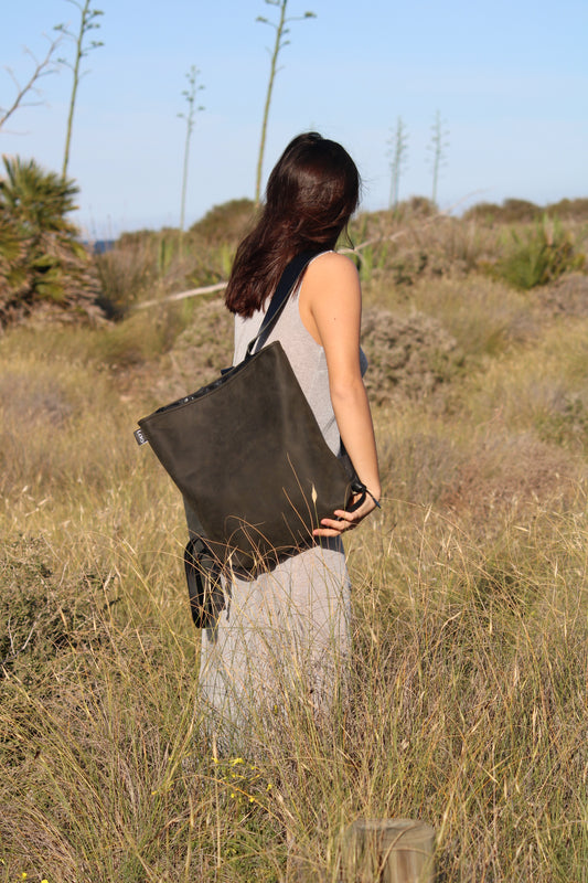 Leather backpack Green