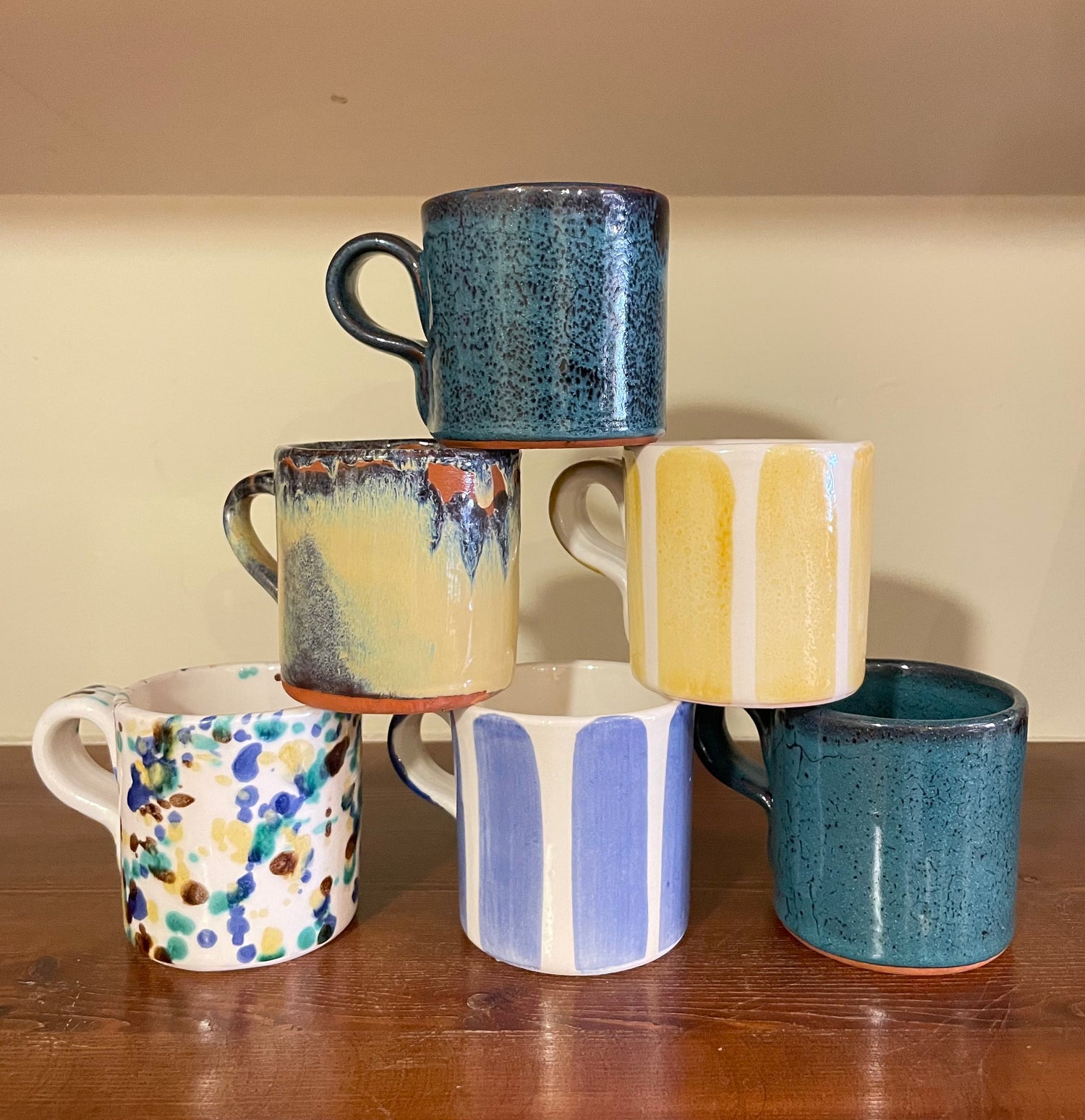 Medium cups