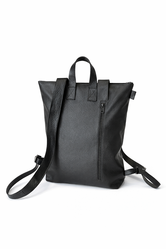 Lederrucksack „komplett zu öffnen“