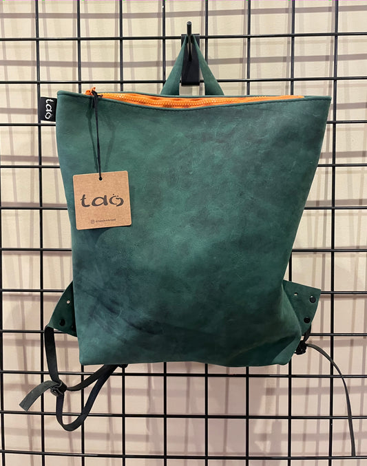 Leather backpack Green "fully openable"