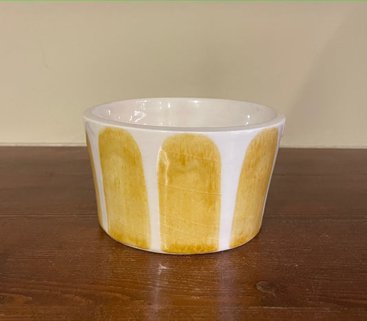 Yellow sauce boat