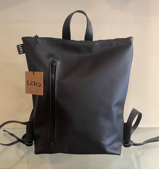 Leather backpack Black "fully openable"